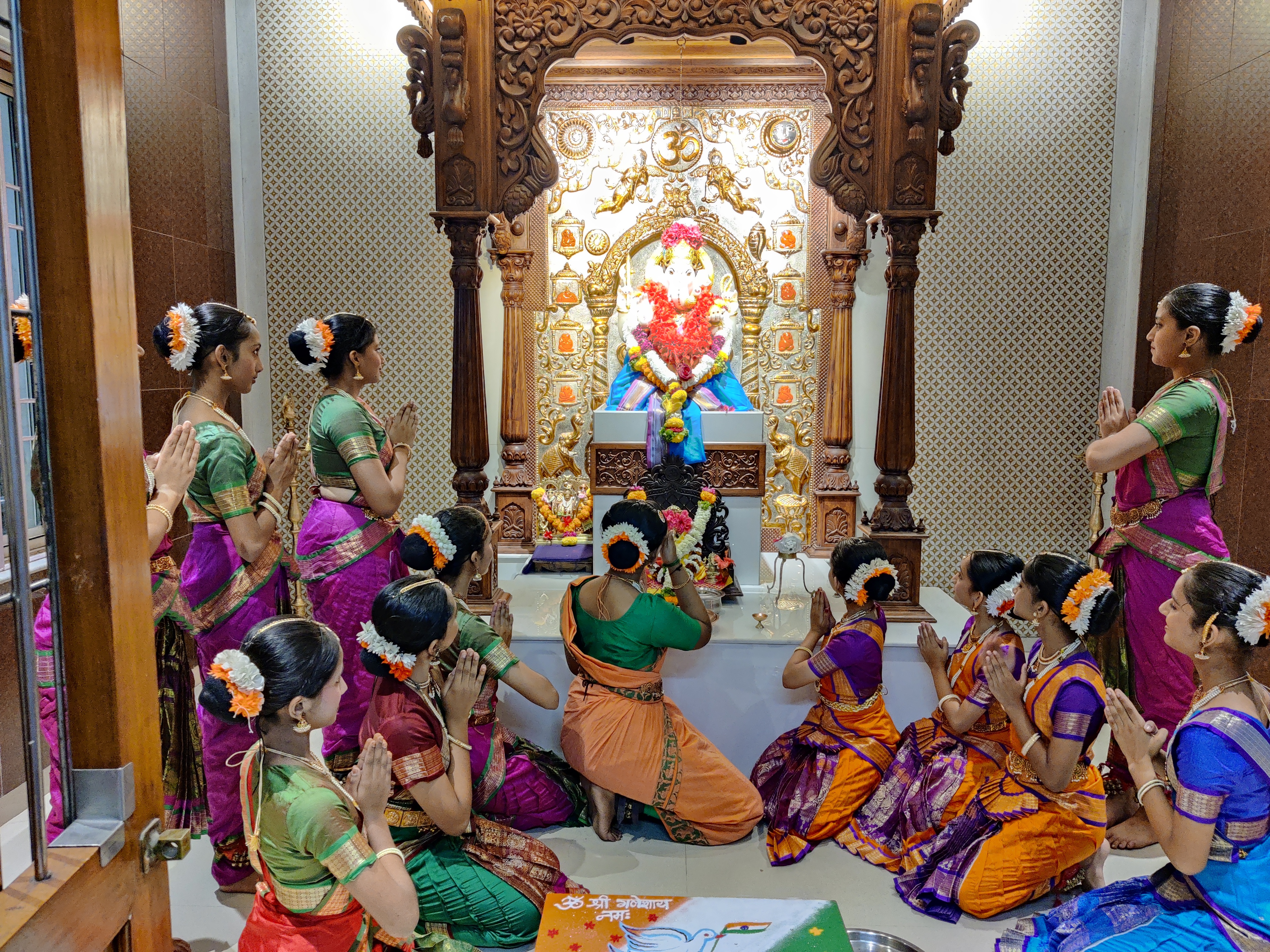 Bharatanatyam traditions